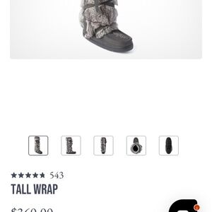 Manitobah Mukluks Size 9